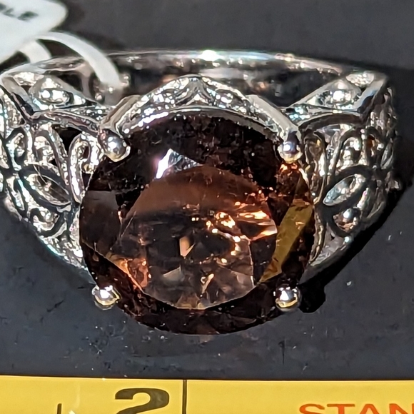 Stunning huge sterling and smoky quartz ring - Picture 2 of 4